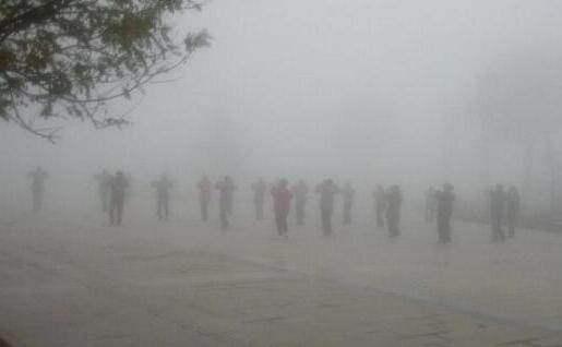 �F����呟�-���m������